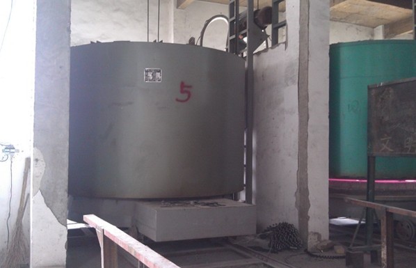罩式熱處理爐φ2500MM（自主設計，委托制造）